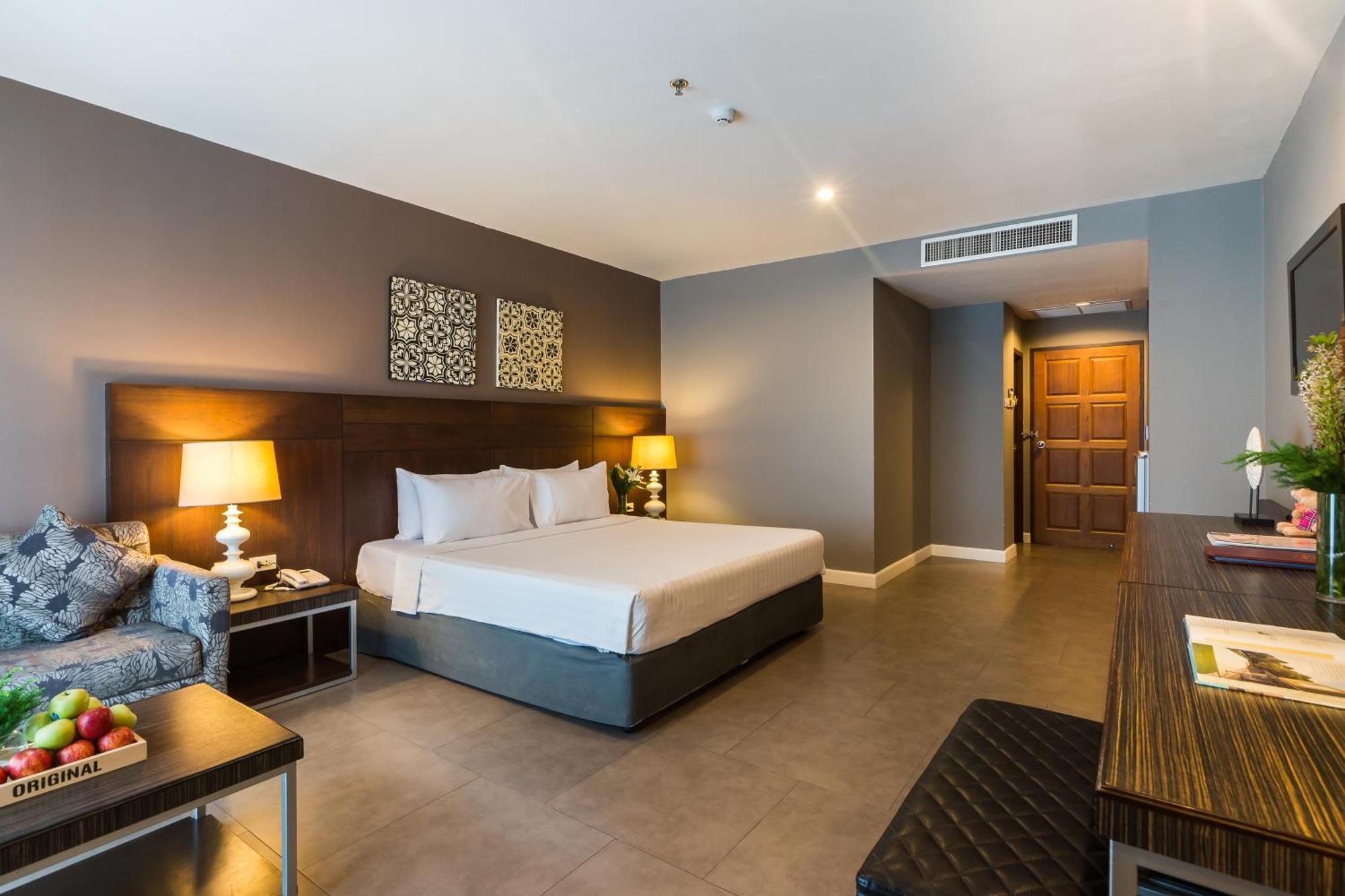 Sea Me Spring Hotel Pattaya Exterior foto