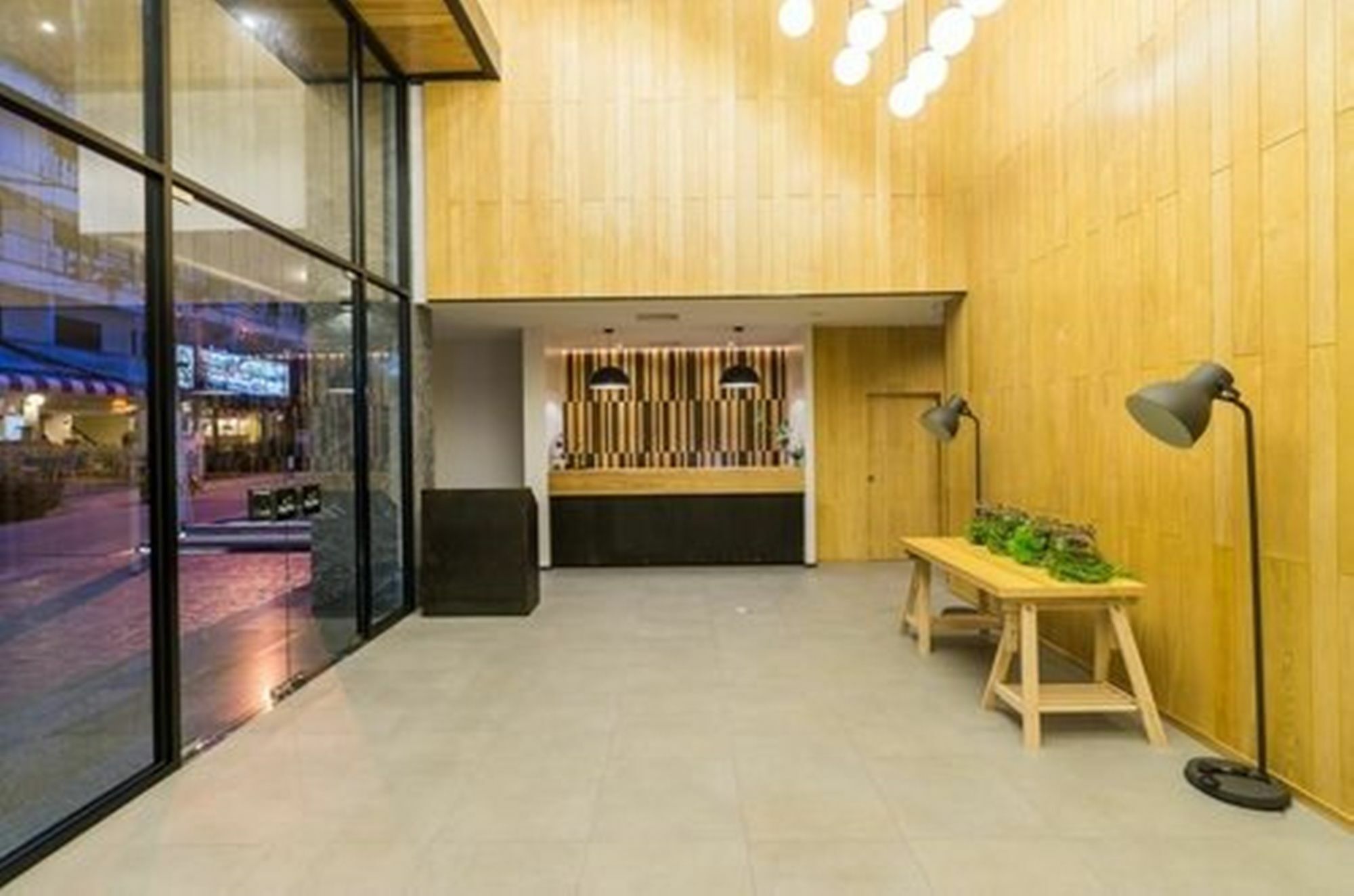 Sea Me Spring Hotel Pattaya Exterior foto